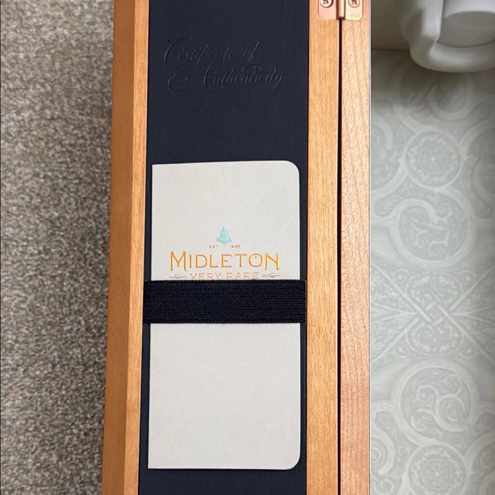 Midleton Whiskey Wooden Box 2018